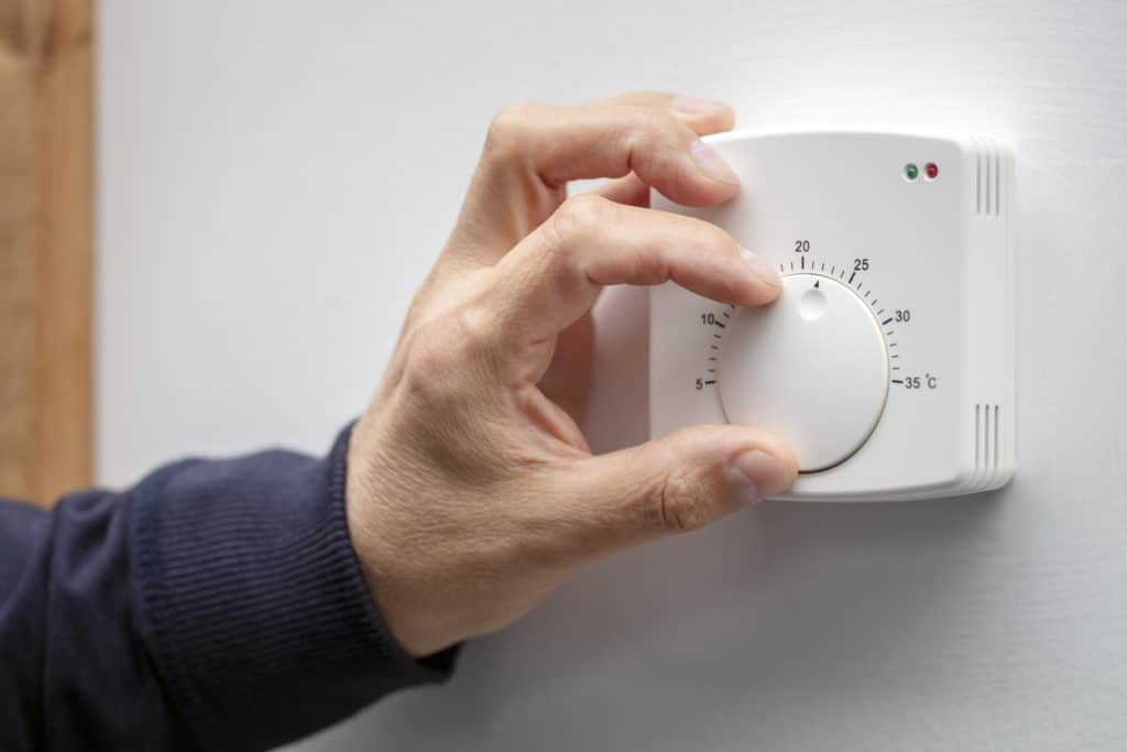 thermostat électricité maison